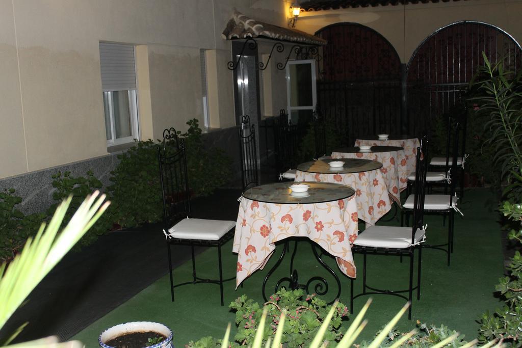 Maximiano Herculeo Hotel Cordoue