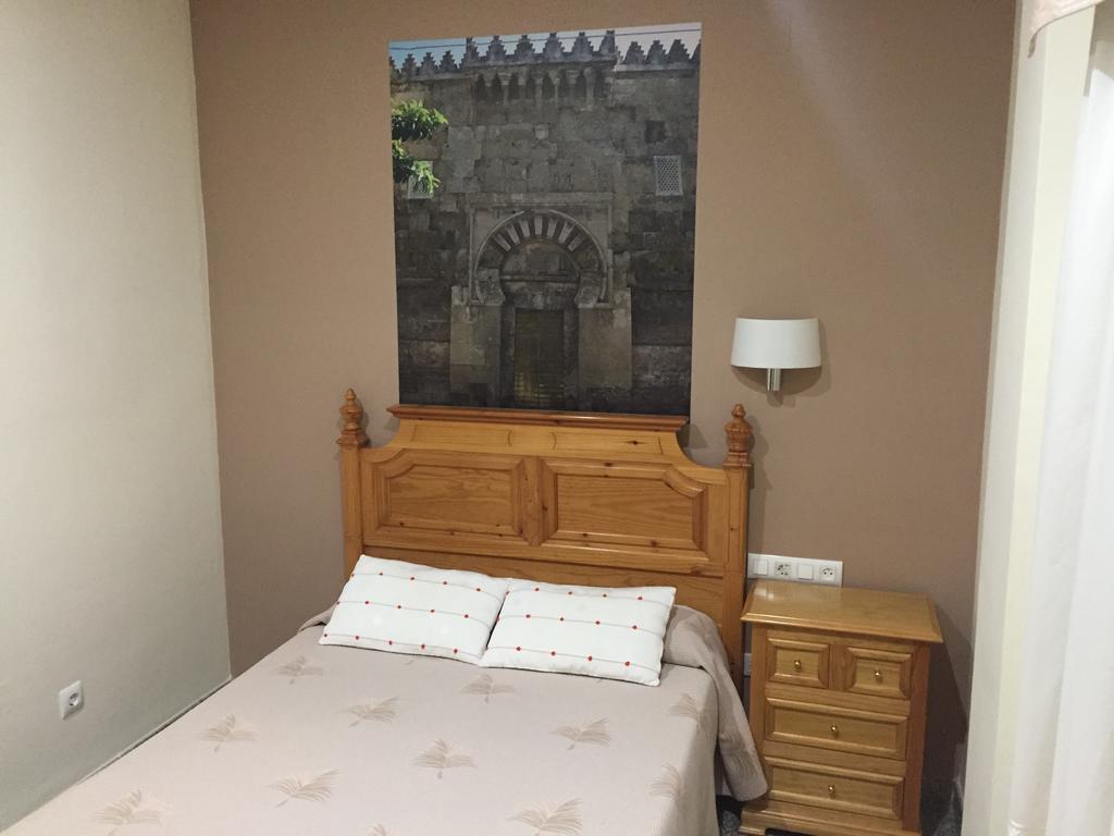 Maximiano Herculeo Hotel 2*